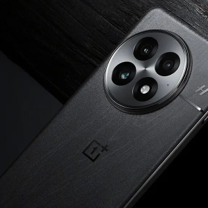 Upcoming OnePlus 13 phone launches in.